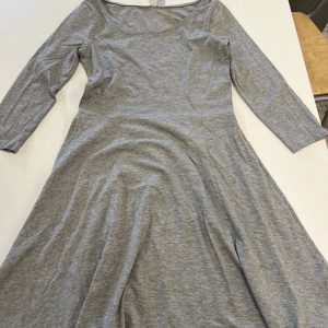 GRIJZE JURK LANGE MOUW