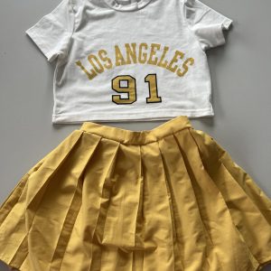 SETJE GELE ROK EN WITTE-SHIRT