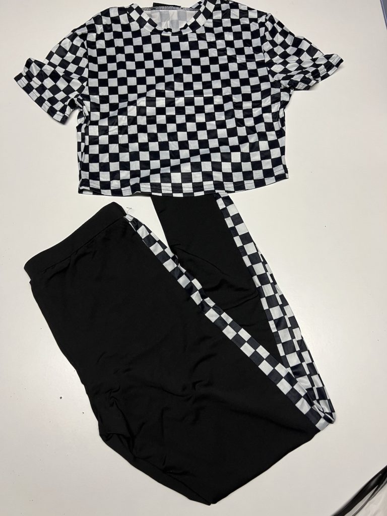SET: LEGGING MET CROPTOP
